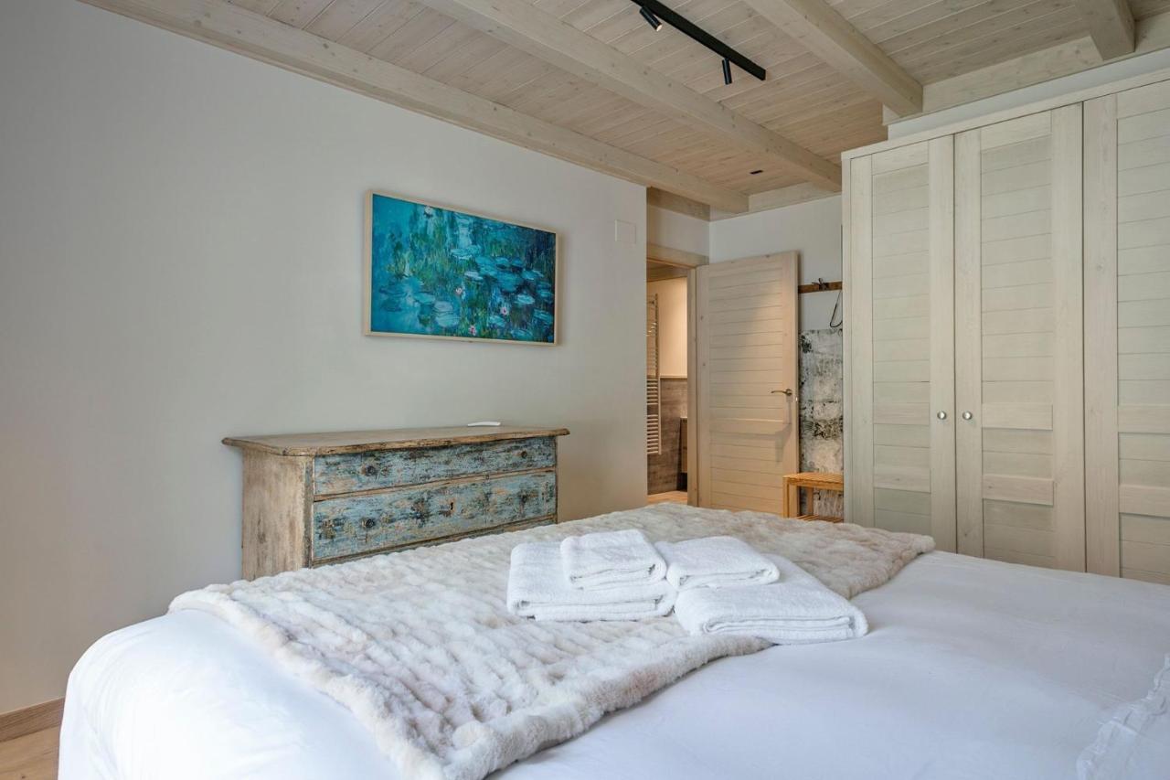 Luderna - Apartamento Con Jardin Bela Vielha Ngoại thất bức ảnh